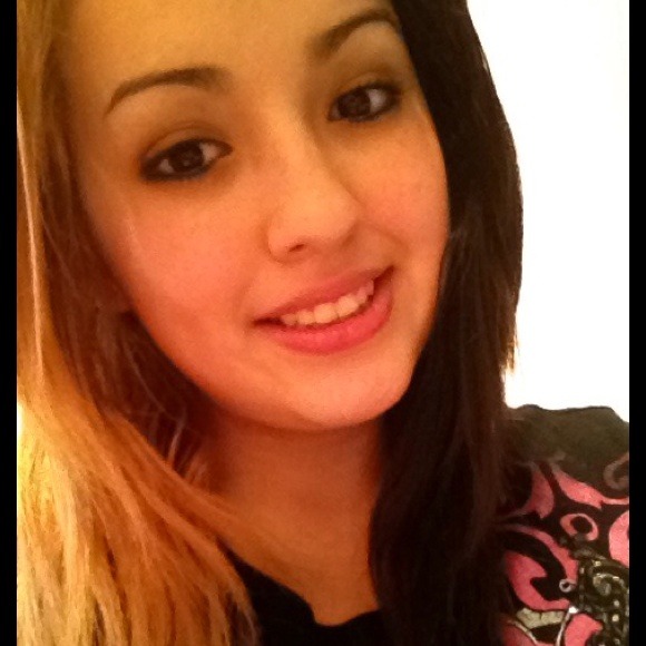 Profile Picture of Kimmie Love (@sugerbabydoll) on Poshmark