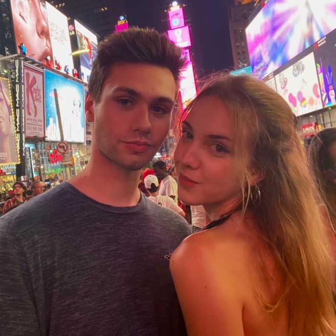 Lorena y Spencer 🇪🇸🇨🇦 - Tiktok Profile Picture of Lorena y Spencer 🇪🇸🇨🇦 (@lorenayspencer) on Tiktok