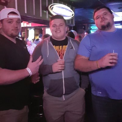 Profile Picture of Kyle Wallace (@Wallyhog71) on Twitter