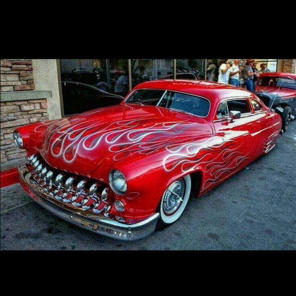 Profile Picture of Amanda Crosby (@crosby_ad) on Poshmark