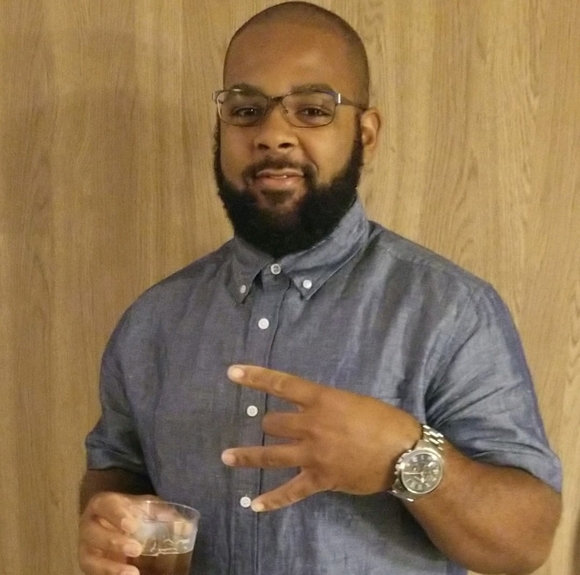 Profile Picture of Charles Marsh (@cw_marsh2006) on Poshmark