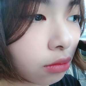 Profile Picture of Khánh Vân (@KhnhVn90431005) on Twitter