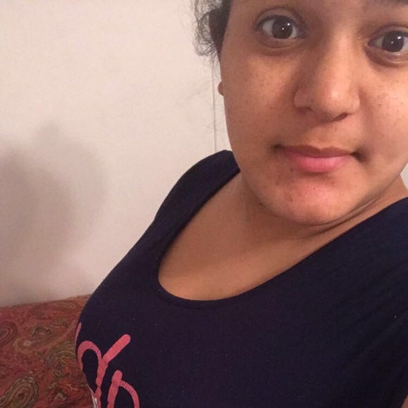 Profile Picture of Mari Silva (@msilva0220) on Poshmark