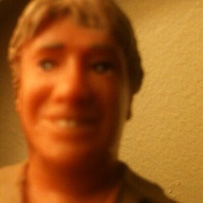 Profile Picture of Clive Cliffords (@cliff_cliffords) on Twitter