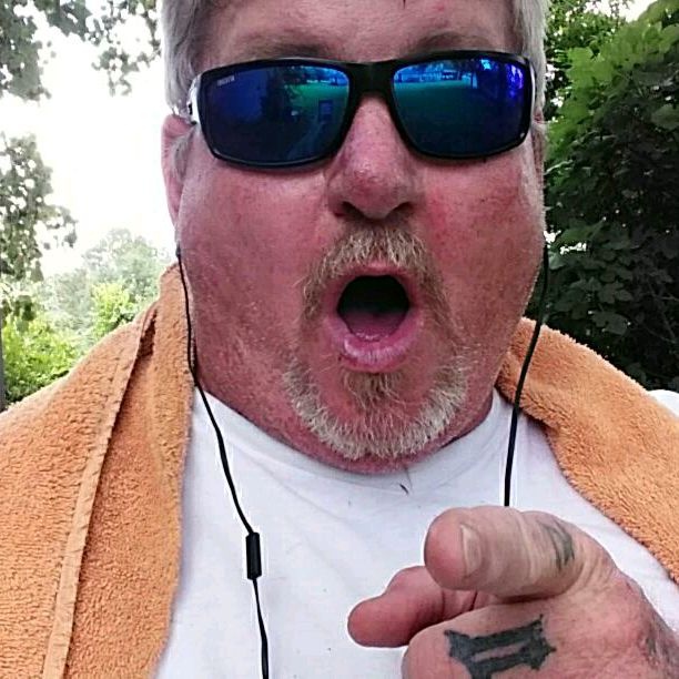 Profile Picture of Stevehall69 (@stevehall69) on Tiktok