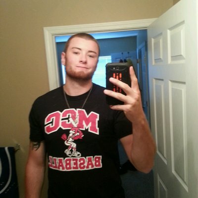 Profile Picture of Jacob Light (@jacoblight32) on Twitter