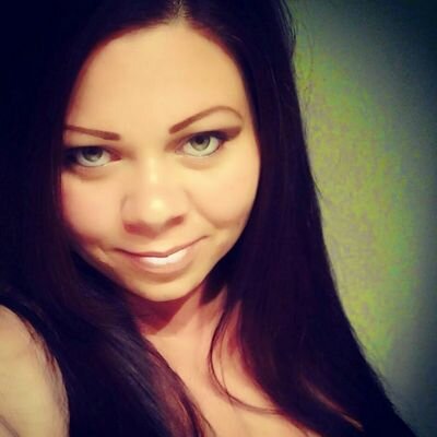 Profile Picture of lori mendez (@lorimendez11) on Twitter