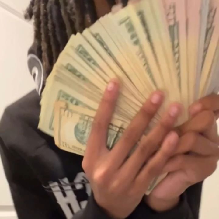 Profile Picture of mo karti (@geekedoffmo) on Tiktok