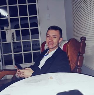 Profile Picture of Armand Arce (@armand.arce.58) on Facebook