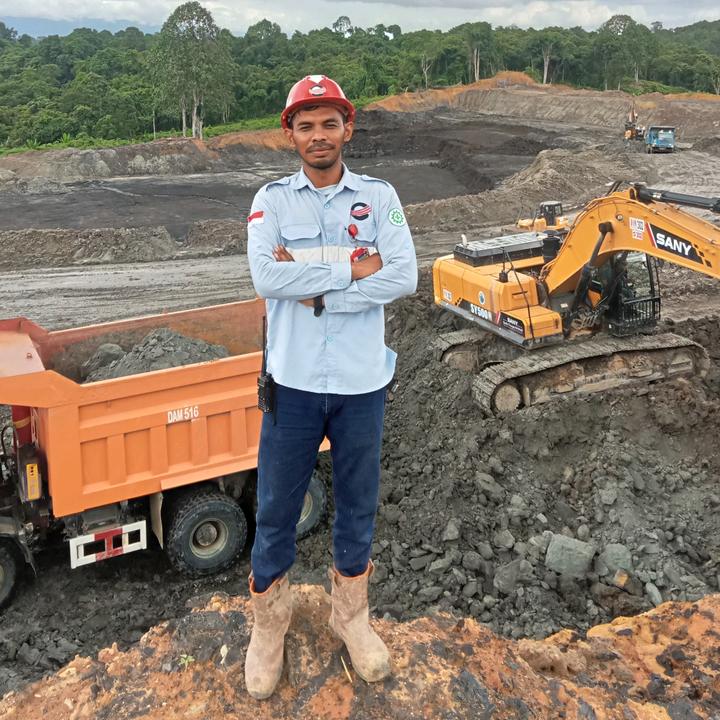 Profile Picture of johna blitz (@johna.putra) on Tiktok