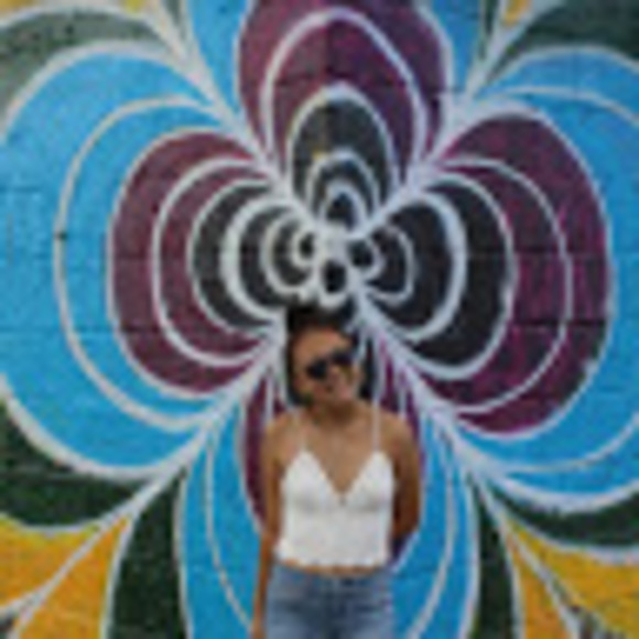 Camille Kimoto - Poshmark Profile Picture of Camille Kimoto (@camillekimoto) on Poshmark