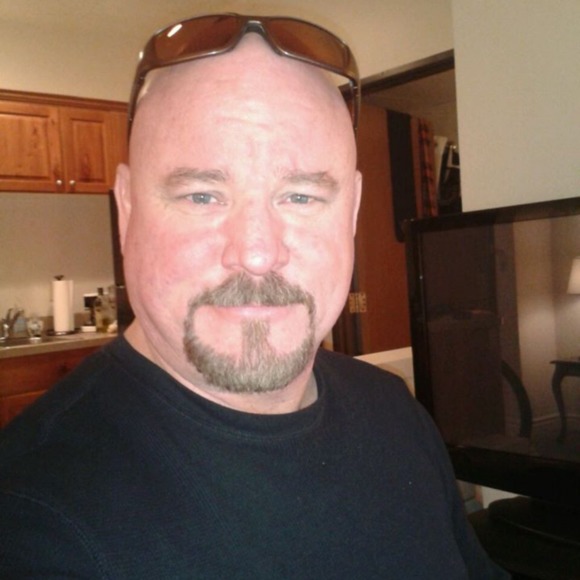 Profile Picture of Jim Carter (@cosmicstuff2010) on Poshmark