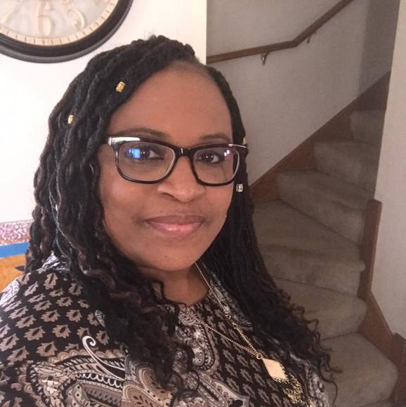 Profile Picture of Lashanda Hughes-evans (@lashandahugh960) on Poshmark