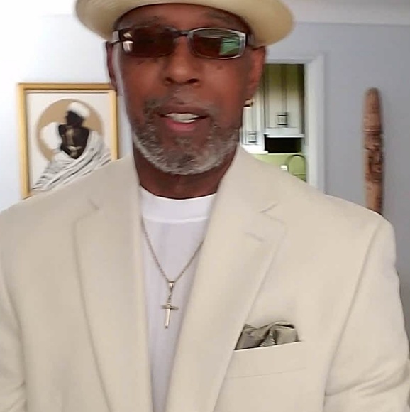 Profile Picture of Kenneth Perryman (@kperrym2) on Poshmark