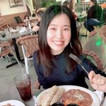 Profile Picture of 김시은 (@shieunkim_writes) on Instagram