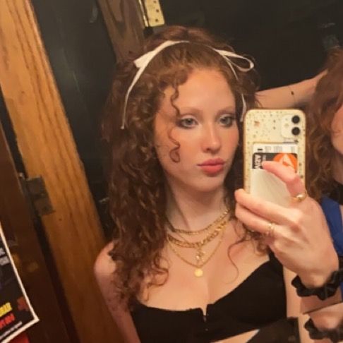 Profile Picture of Lindsey Ferrara (@lindseyyferrara) on Tiktok