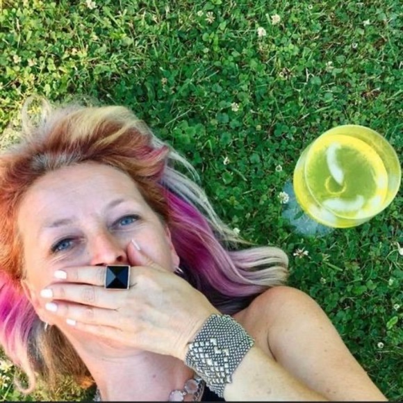 Profile Picture of Cynthia Pendleton (@whenshallistart) on Poshmark