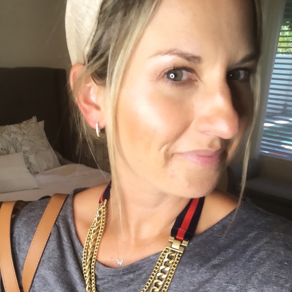 Profile Picture of Whitney Wilkinson (@wwilk85) on Poshmark