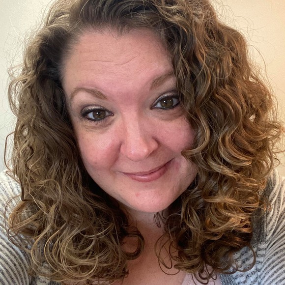 Profile Picture of Dusky Beidman (@duskrose4) on Poshmark