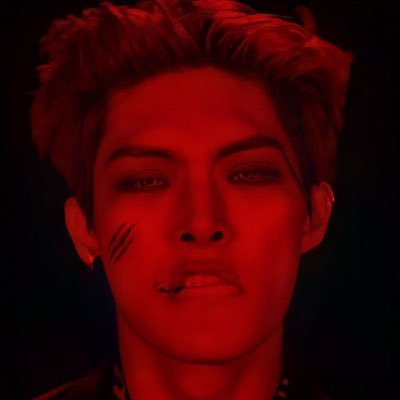 Profile Picture of Ash⧖🌙 (@ashley_devitto) on Twitter