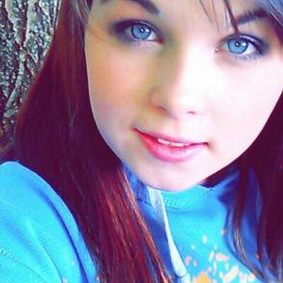 Profile Picture of Manon (@ManonMartin) on Twitter