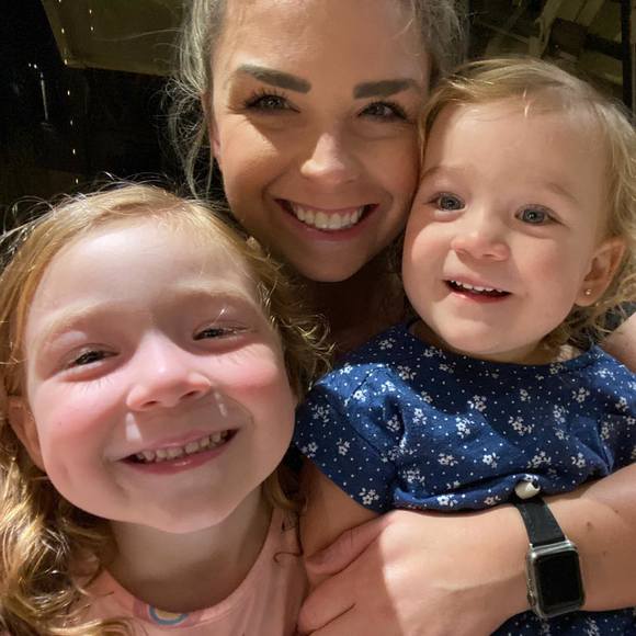 Profile Picture of Crystal Astorga (@cmcph) on Poshmark