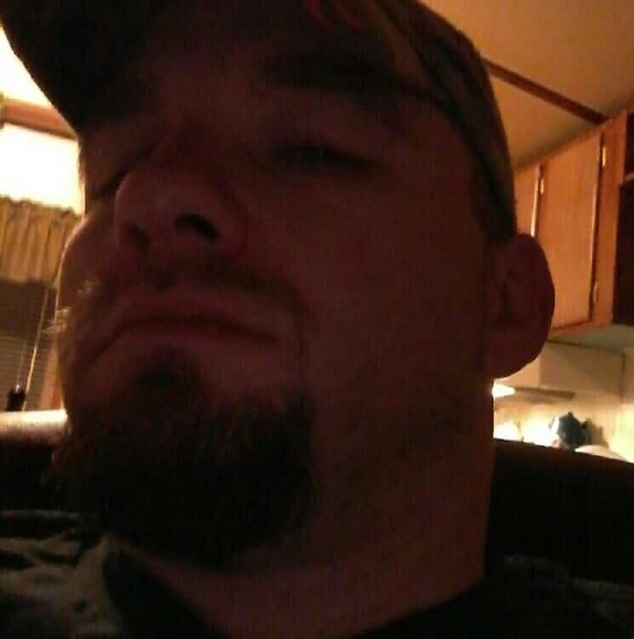 Profile Picture of Terry Smith (@terrydsmith82) on Poshmark