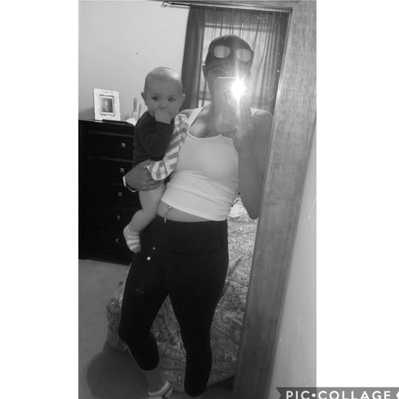 Profile Picture of Brett Bannister (@bannisterbrett) on Poshmark