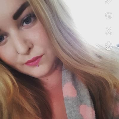 Profile Picture of Leah Massey Bowen (@Leahmassey2017) on Twitter