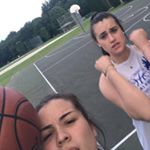 Profile Picture of buddy evergreens (@han_constipated) on Instagram