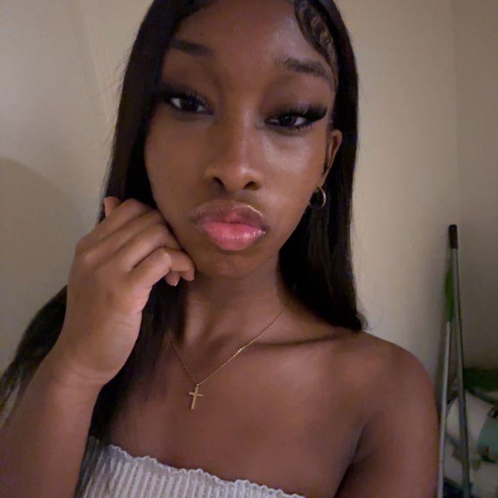 Profile Picture of amanda (@sosalmanda) on Tiktok