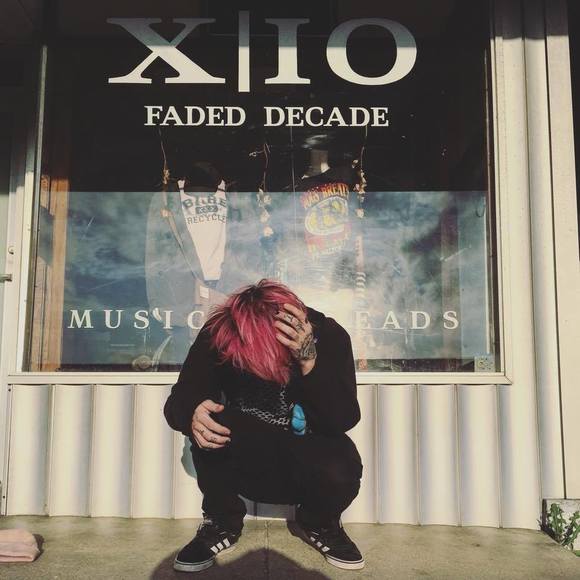 Profile Picture of Eamon Eaves (@nvtvs) on Poshmark