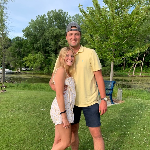 Profile Picture of Brandon Biersack (@bbiersack) on Poshmark