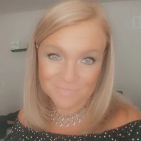 Profile Picture of Tamara Jeross (@tjeross) on Pinterest