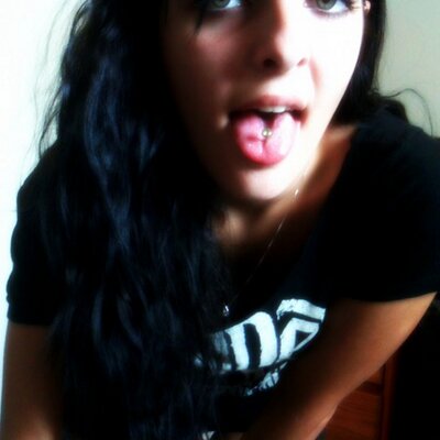 Profile Picture of Casey Travis (@KcMissSelfMade) on Twitter