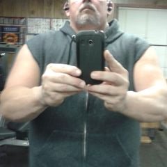 Profile Picture of Chuck Weber (@b230b53411f64a2) on Twitter