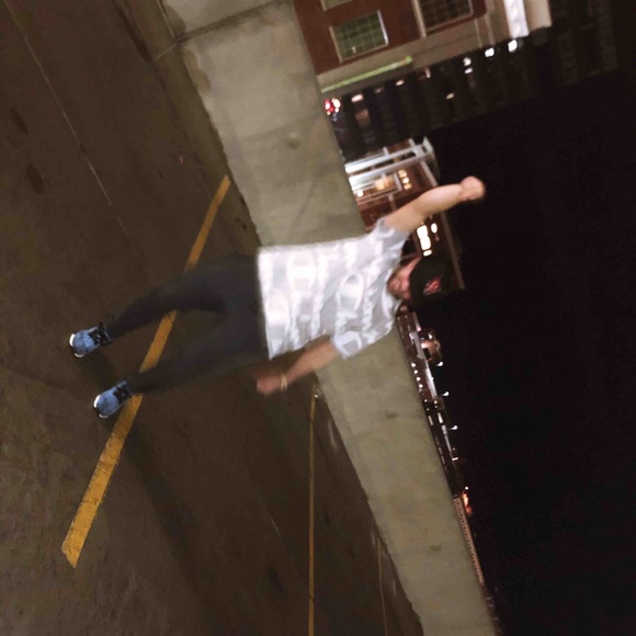 Profile Picture of Charles Mack (@charlesmack34) on Poshmark