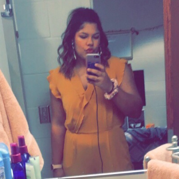 Profile Picture of Javonna Lansdown (@jlans11) on Poshmark