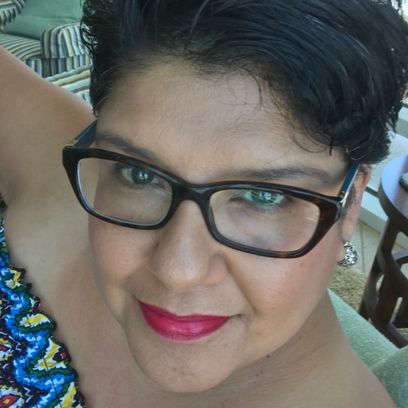Profile Picture of Amy Jessee (@ajessee1013) on Poshmark