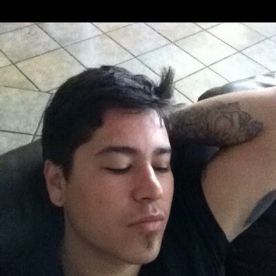 Profile Picture of Christopher Lance (@Crown1AmbuLance) on Twitter