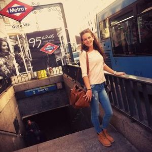 Profile Picture of Charlotte Jimenez (@charlotte040595) on Twitter