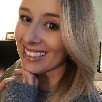 Profile Picture of Amanda Garrett (@ajgneedsakidney) on Twitter