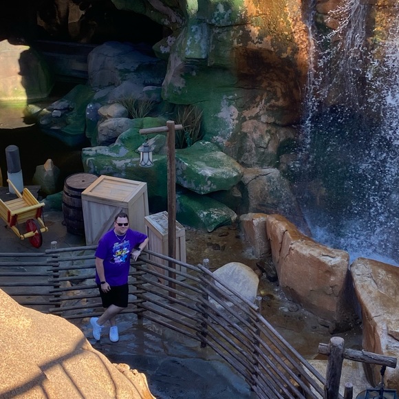 Profile Picture of Chad Durrant (@ced0838) on Poshmark