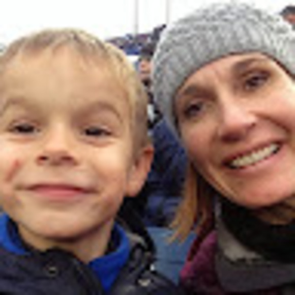 Profile Picture of Hillary Pugh (@pughhillary) on Poshmark