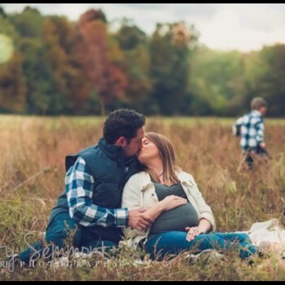 Profile Picture of Dancie Schulze (@dancieschulze) on Poshmark