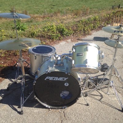 Barry Blumenberg - Twitter Profile Picture of Barry Blumenberg (@Wreckage_drums) on Twitter