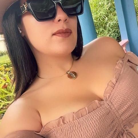 Debra Sch - Tiktok Profile Picture of Debra Sch (@@debraschulle0) on Tiktok