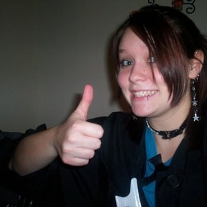 Profile Picture of Chelsea Olson (@slim_pickens_baby) on Myspace