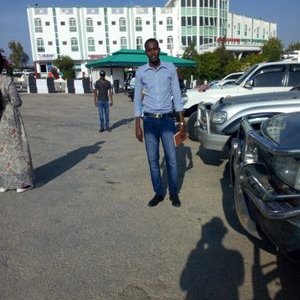 Profile Picture of Hussein Mursal (@HusseinMursal5) on Twitter