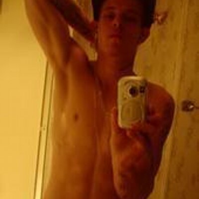 Profile Picture of Paul Pease (@babyblueakapaul) on Twitter